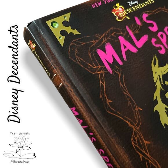 Disney Descendants Mal’s Spell Book (2 Available) - Picture 3 of 7